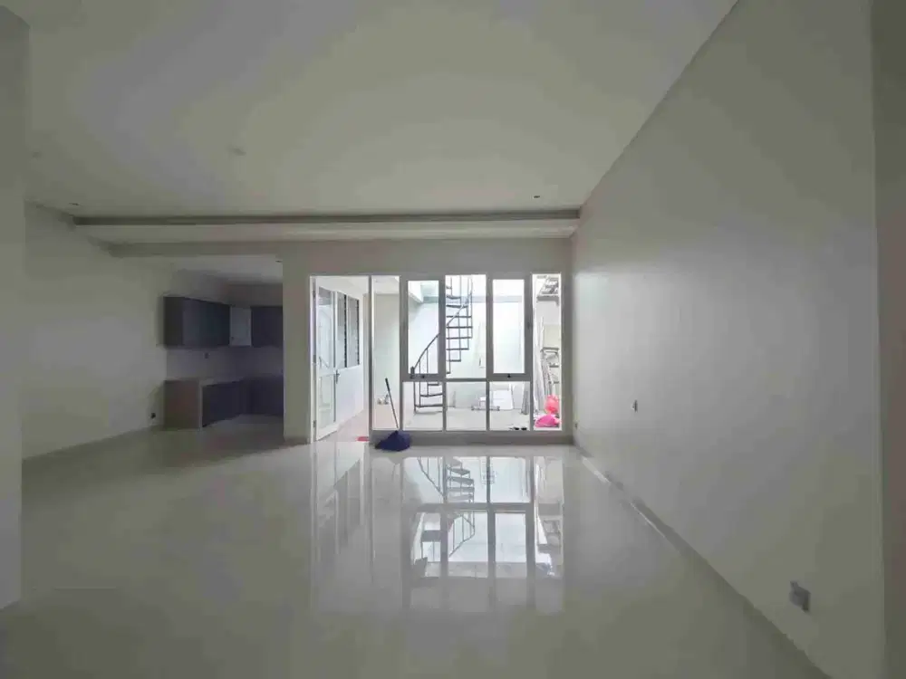 Dijual Rumah Cantik Taman Holis Indah Lingkungan Tenang