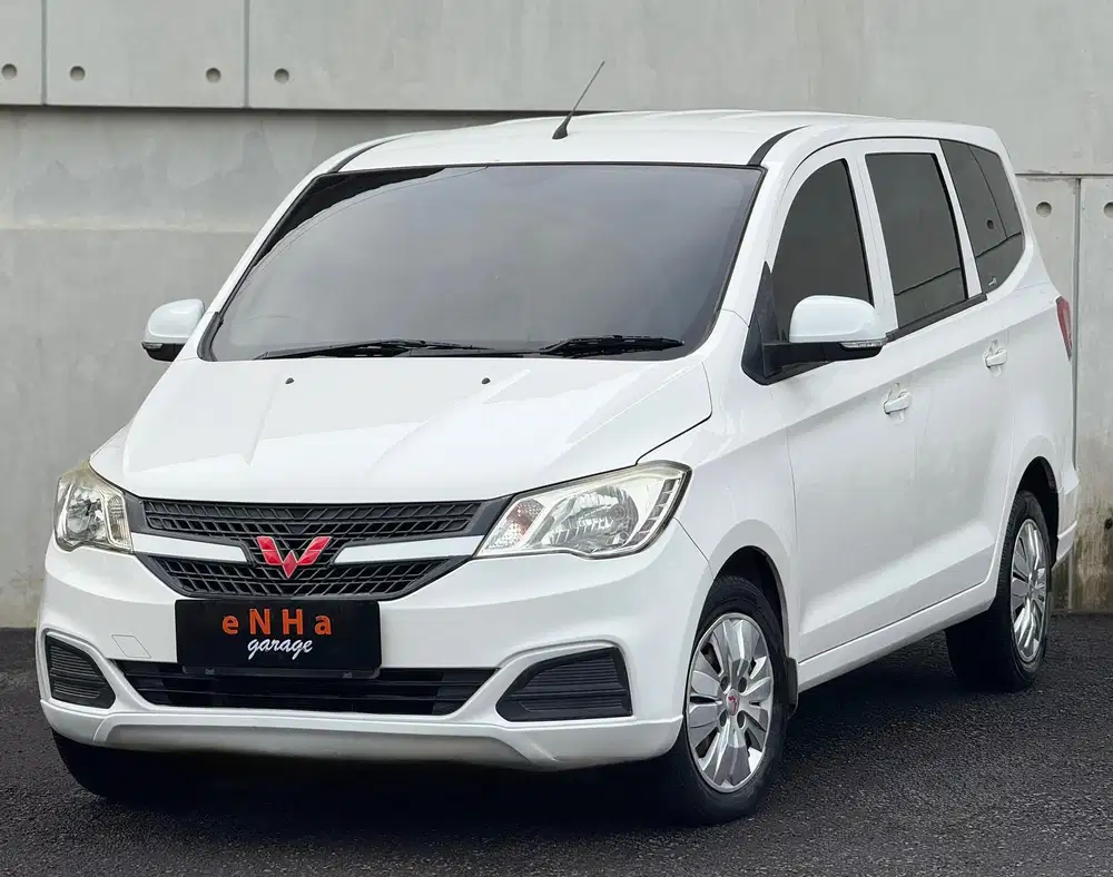 Dp 10JT.. Wuling Confero DB 1.5 M/T 2021.. eNHa garage Semarang..