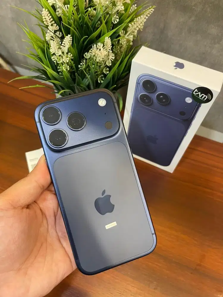 Iphone 17pro 256 Blue like new ibox Bh100% fullset