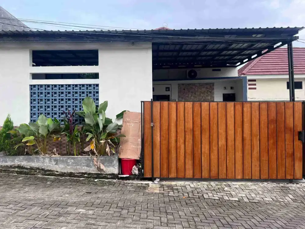Rumah Full Furnished di Cluster Permata Beringin Garden Ngaliyan