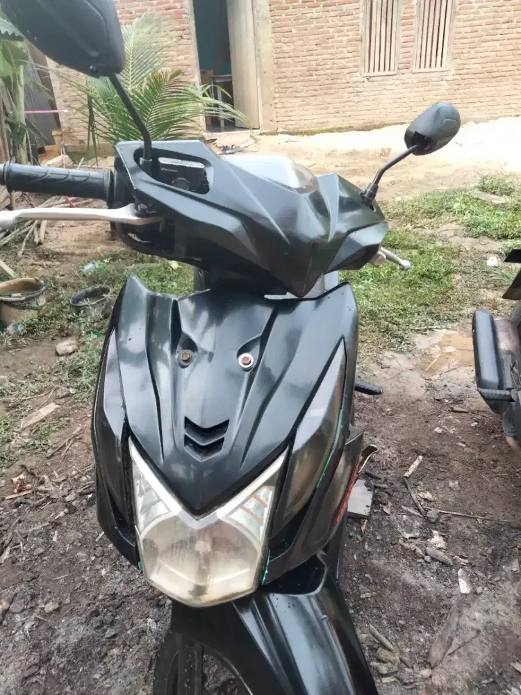 Honda beat tahun 2015