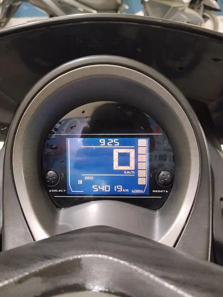 Dijual cepat yamaha nmax old 2019 super mulus gress