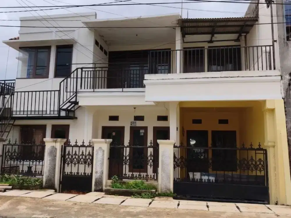 RUMAH SEWA MURAH !!! Luas 134 di pinggir jalan utama Depok Jaya