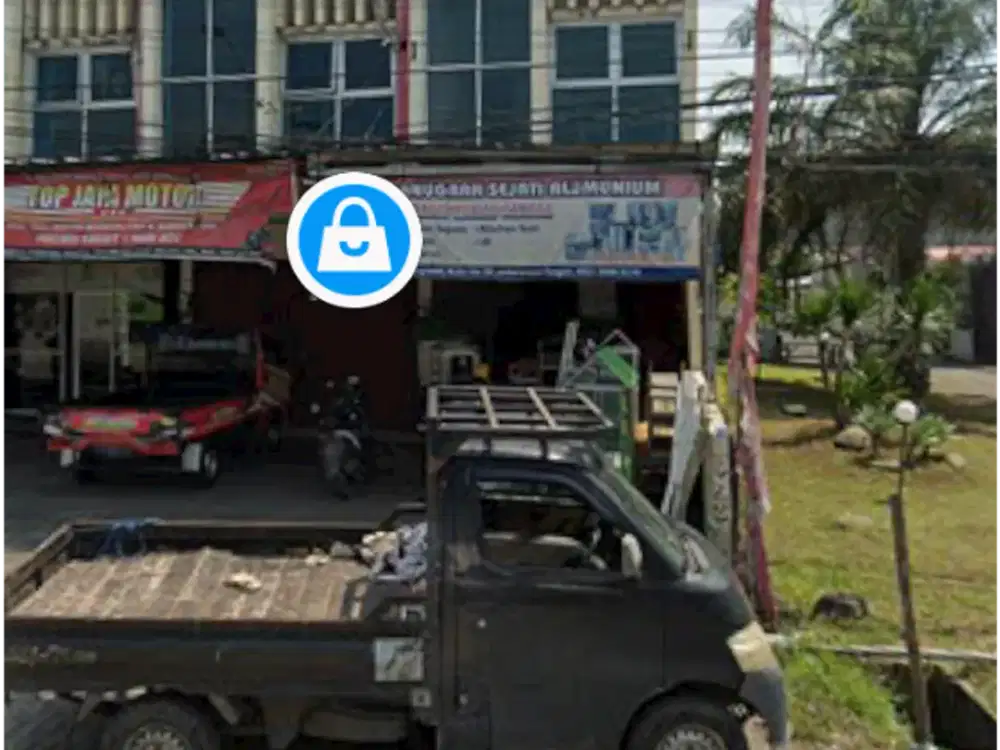 Ruko 2 Lt di Jl Woltermonginsidi Raya depan Martabak Kue Bandung Badut