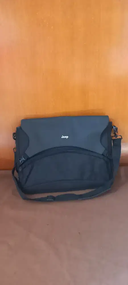 Tas pria jeep original