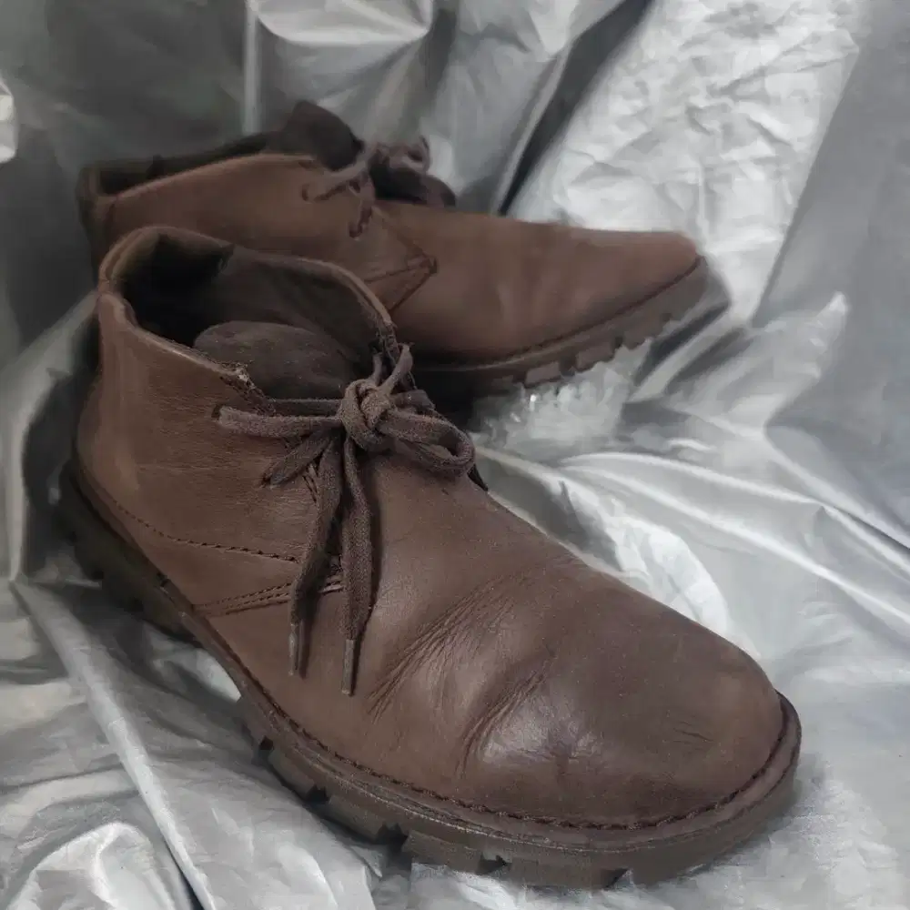 thriftSEPATU kulit CAT sz41