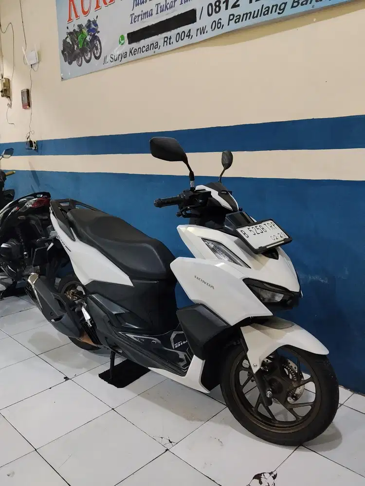 Jual honda vario 160 abs tiper tertinggi 2024 siap pakai mulus