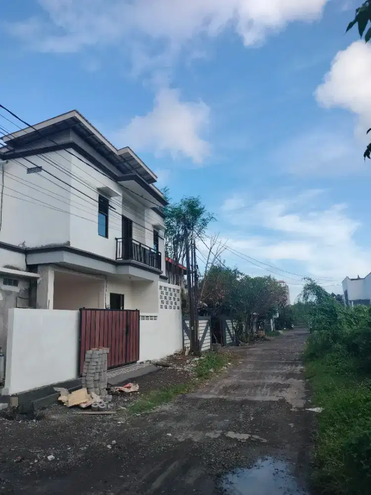 Disewakan Rumah Baru di Renon