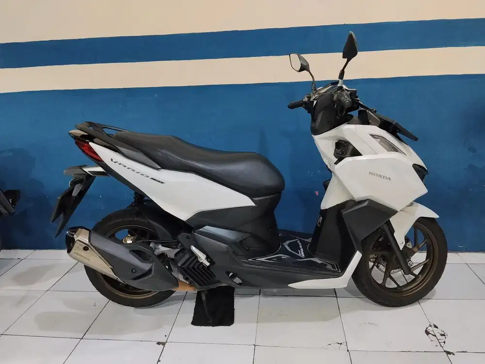 Jual honda vario 160 abs tiper tertinggi 2024 siap pakai mulus