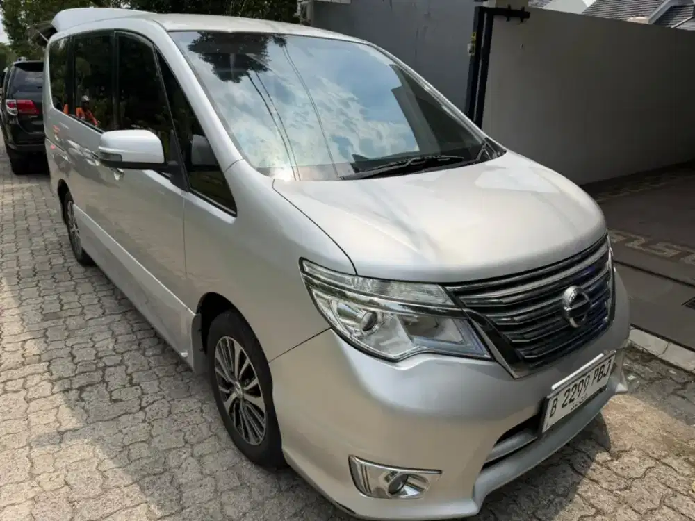 Nissan Serena 2015 HWS Bensin