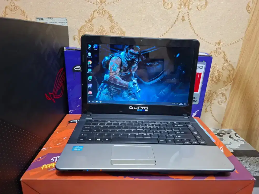 Laptop Acer Aspire E1-471 Core i3-2348M -SSD 128GB -4GB - SIAP PAKAI