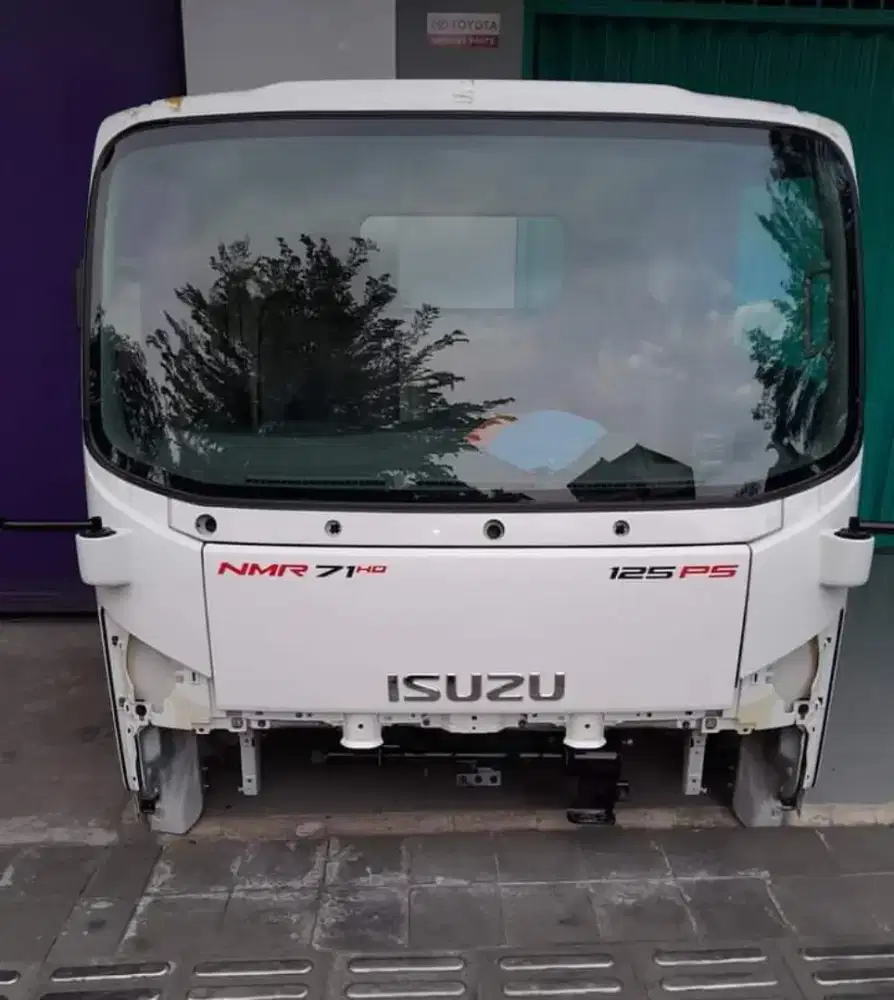 Kabin elf giga ori copotan