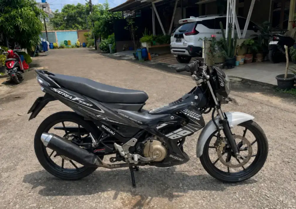 Suzuki Satria thn 2013/2014 bt 2015, 2012, 2011