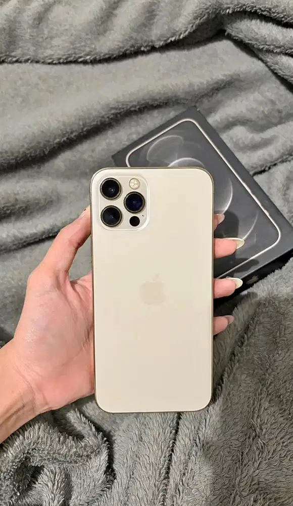 Iphone 12 Pro Inter - 256GB GOLD