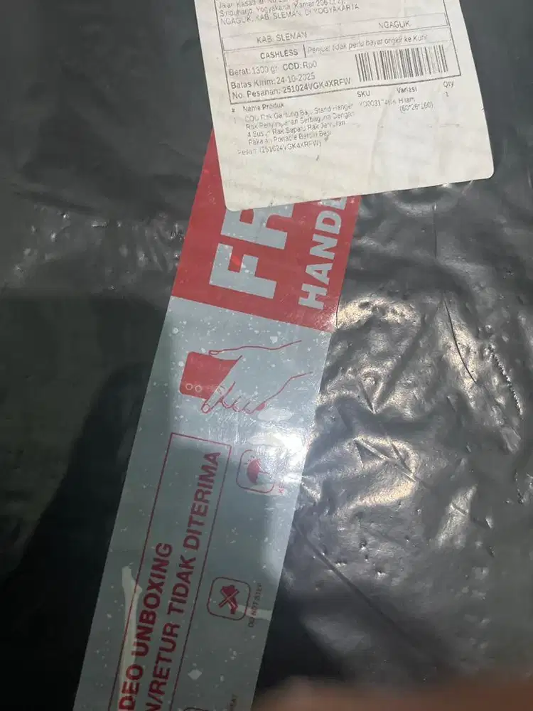 Rak sepatu 5 susun dengan roll gantung baju