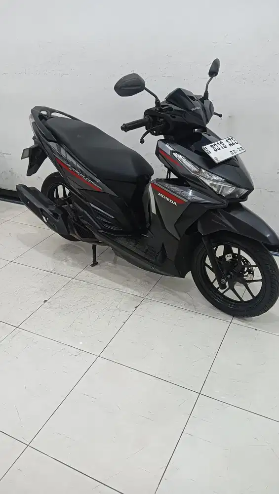 Honda Vario 125 LED CBS 2018 Dp.500 ribu
