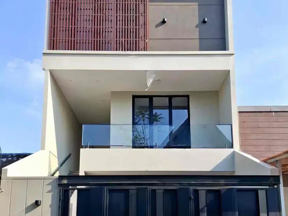 Jual Rumah Lux Baru LT 140m2 Swimming Pool di Puri Indah, Jakbar