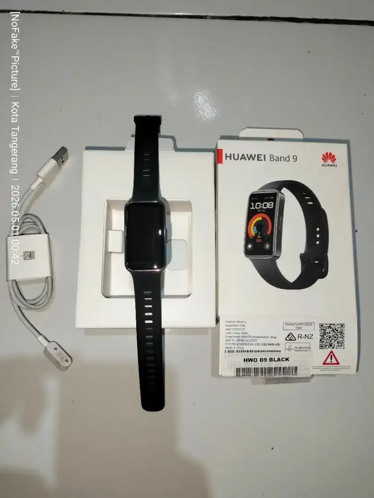 Huawei band 9 mulus lengkap dus