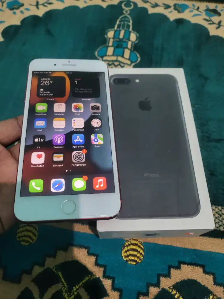 Jual cepat iphone 7 plus 32gb fullset