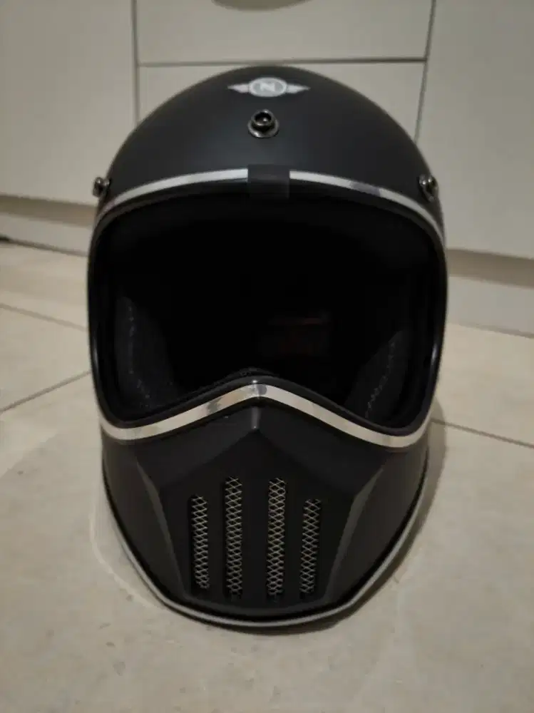 helm cakil niels