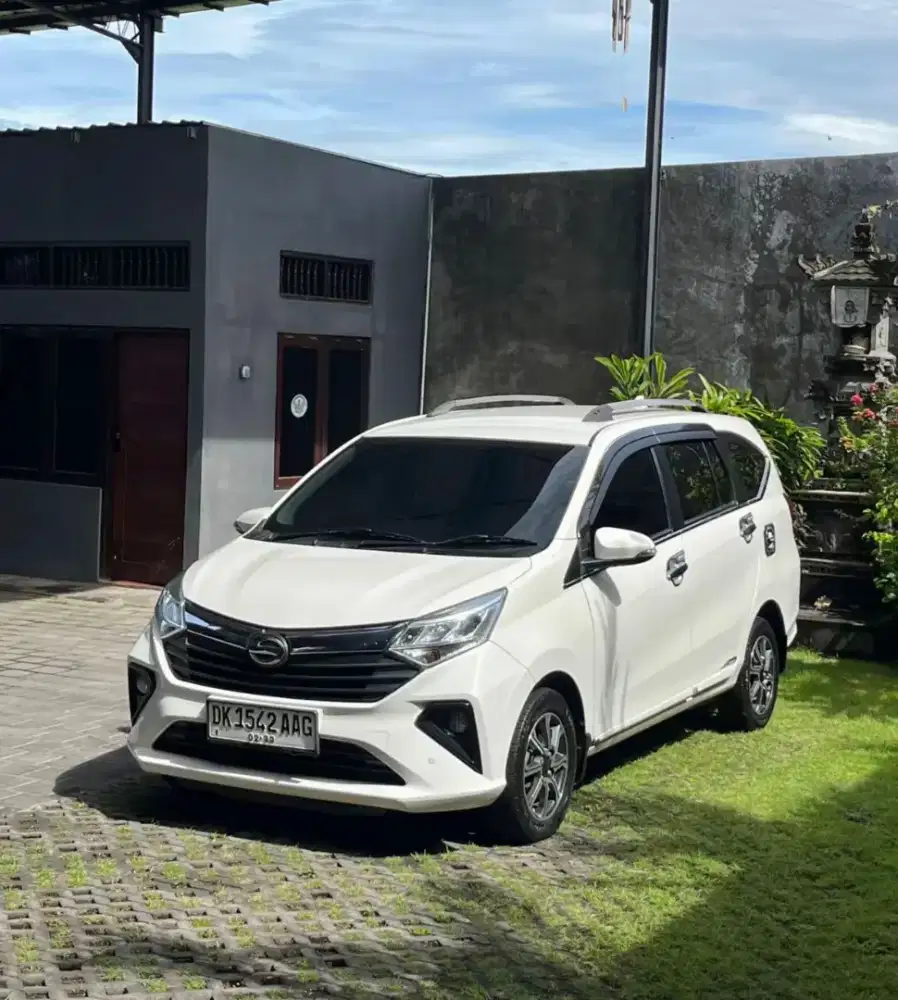 SIGRA R DELUXE Type tertinggi Matic 2020 asli Bali istimewa