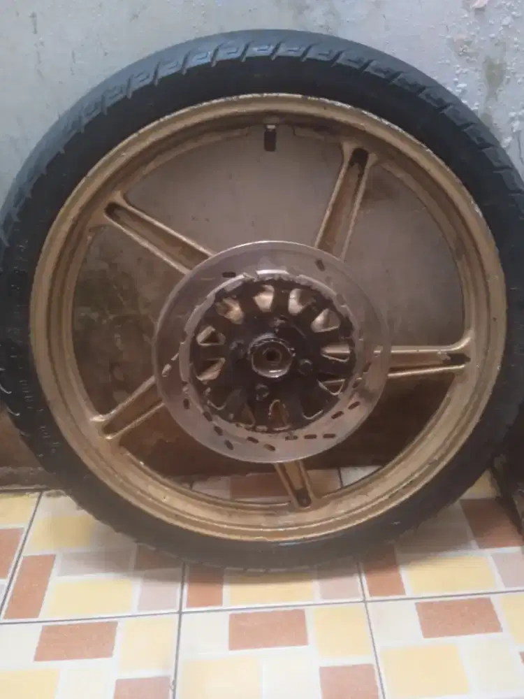 Velk ori Suzuki merk Excel
