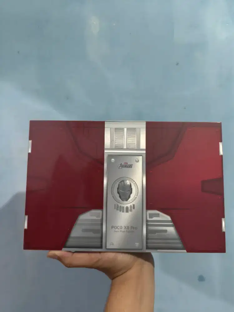 Poco X8 Pro 12/512 GB Iron Man Edition