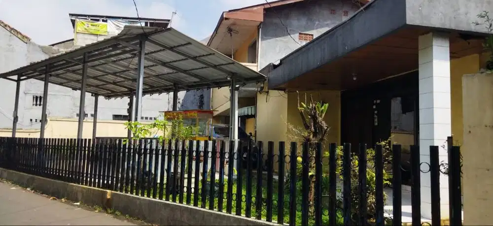 Di Jual RUMAH Dan Kost dekat Kampus Unpak dan Botani