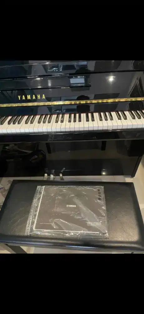 Piano   yamaha JU 109 PE istimewa