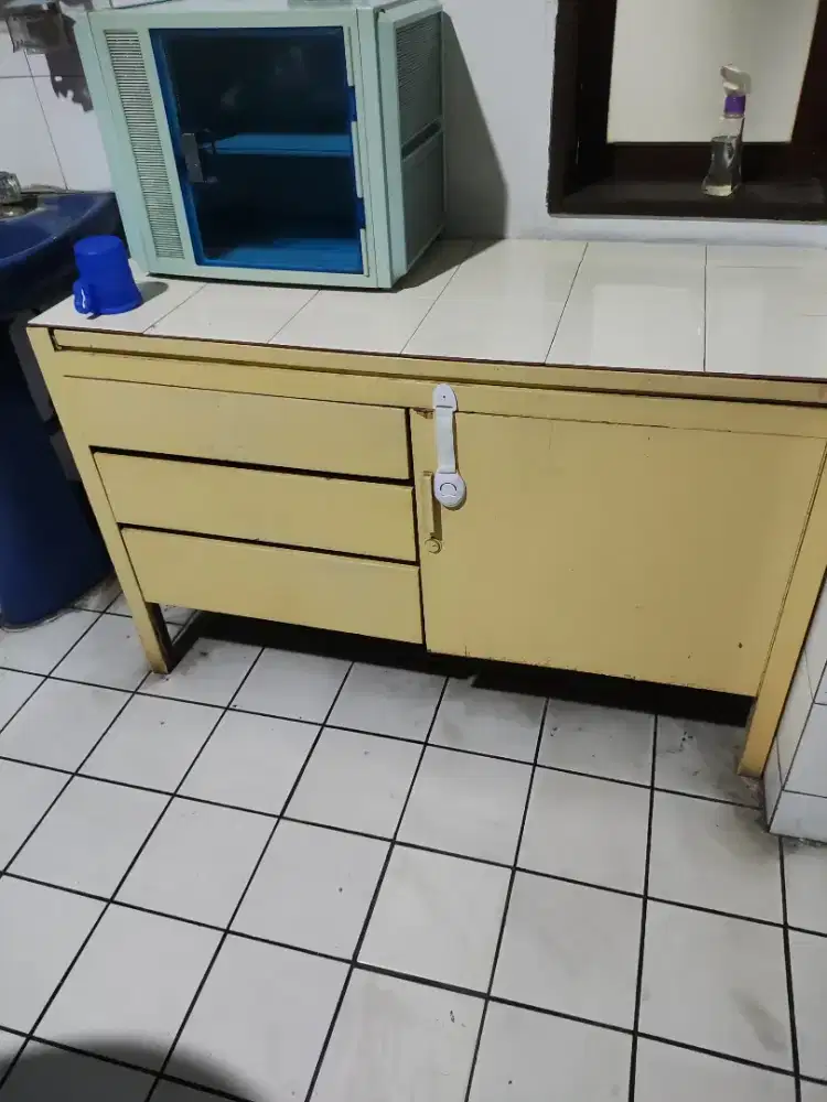 Lemari, rak tv jati tua asli