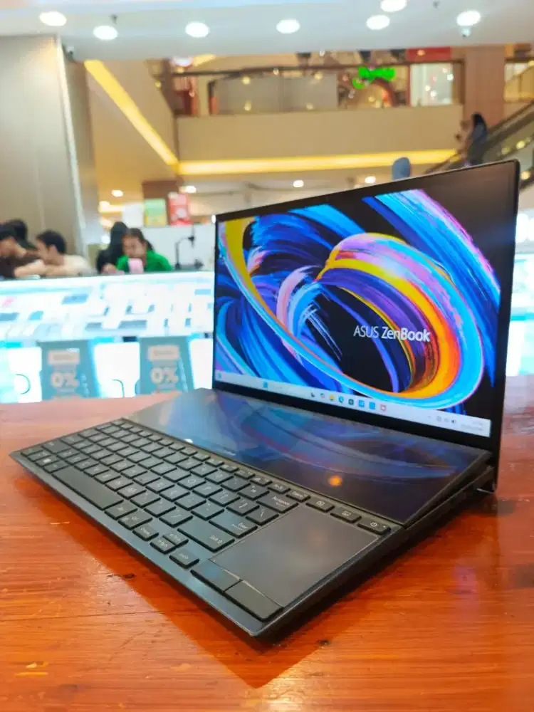Asus Zenbook Duo UX482EAR