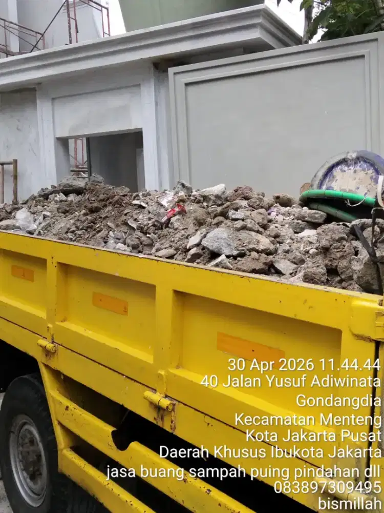 Jasa angkutan tanah galian dan buang puing