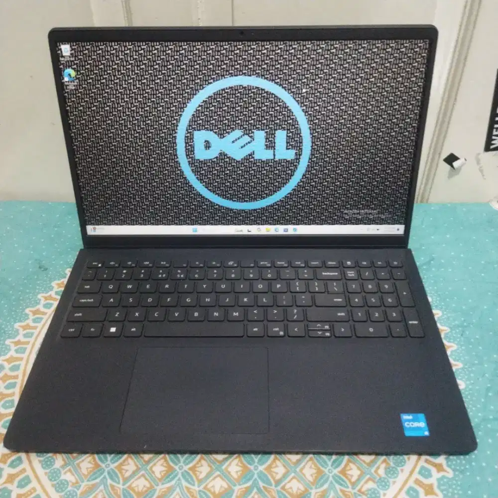 DELL VOSTRO 3530 i5 GEN 13 512GB|8GB IPS FHD INTEL IRIS XE GRAPHIC