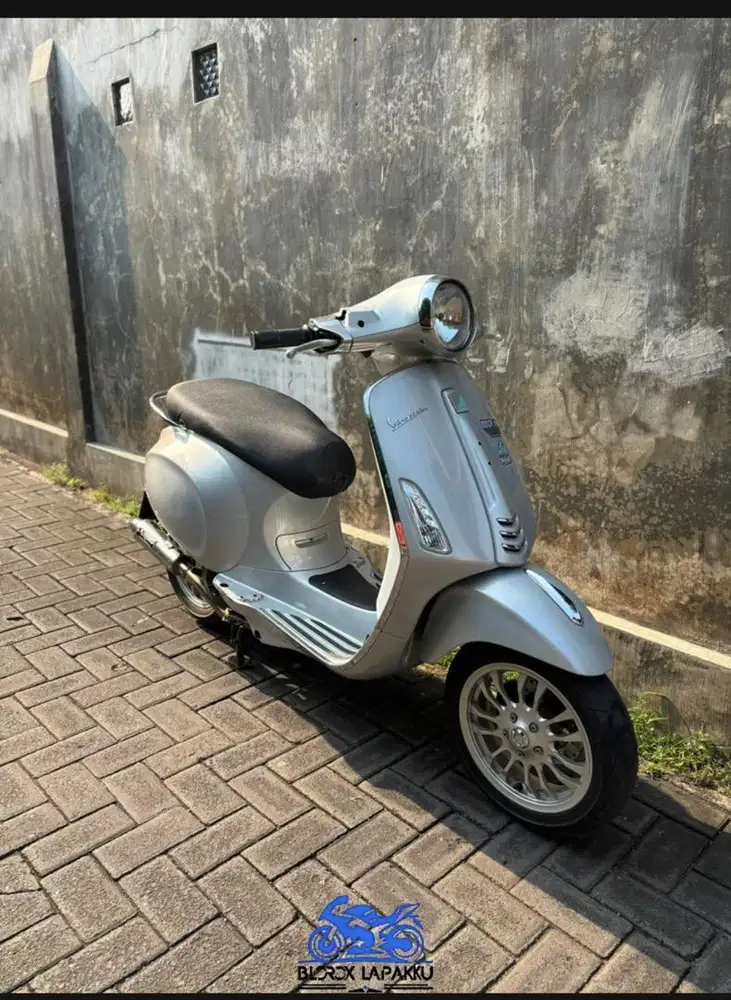 vespa primavera 150 2017