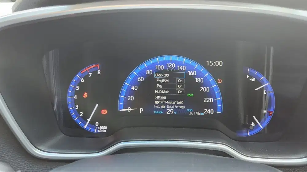 DIJUAL COROLLA ALTIS SPECIAL, KM RENDAH !!!