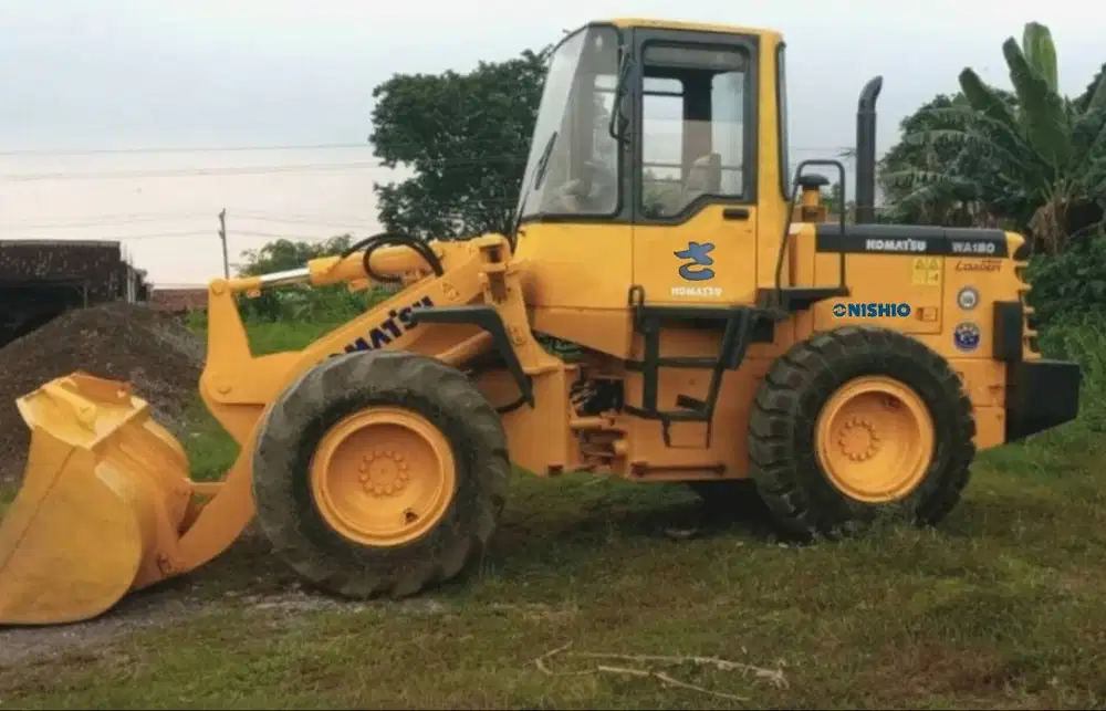 WHEEL LOADER KOMATSU WA180-3