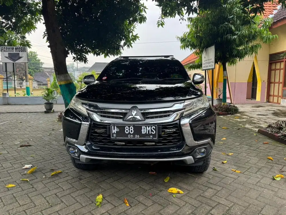 Mitsubishi new pajero sport dakar 4x2 autometik nopol 2 dijit