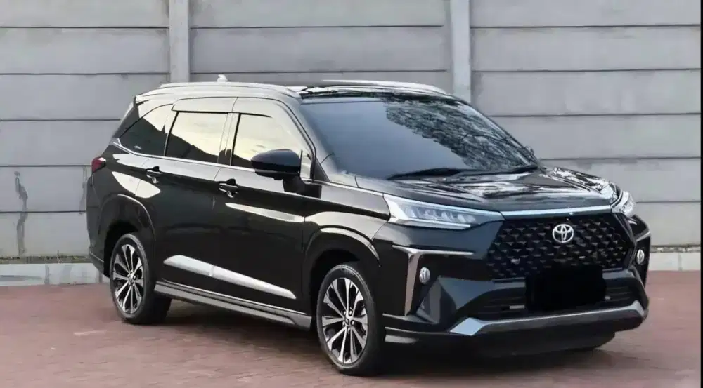 New Veloz Q A/T TSS 2022/21 Hitam