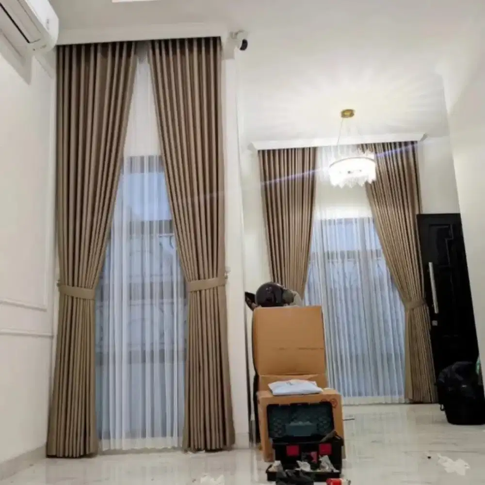 Gorden/vitrase/vertikalblinds/miniblin/rollerblind