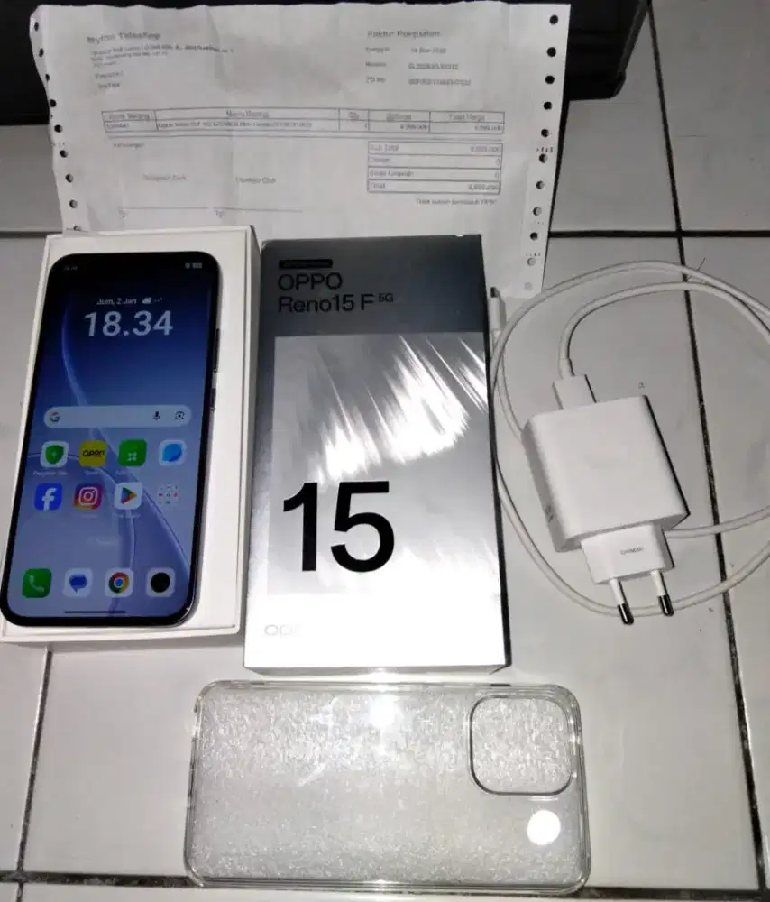 Jual Oppo Reno 15F 5G 12GB / 256GB mulus , komplit , garansi panjang