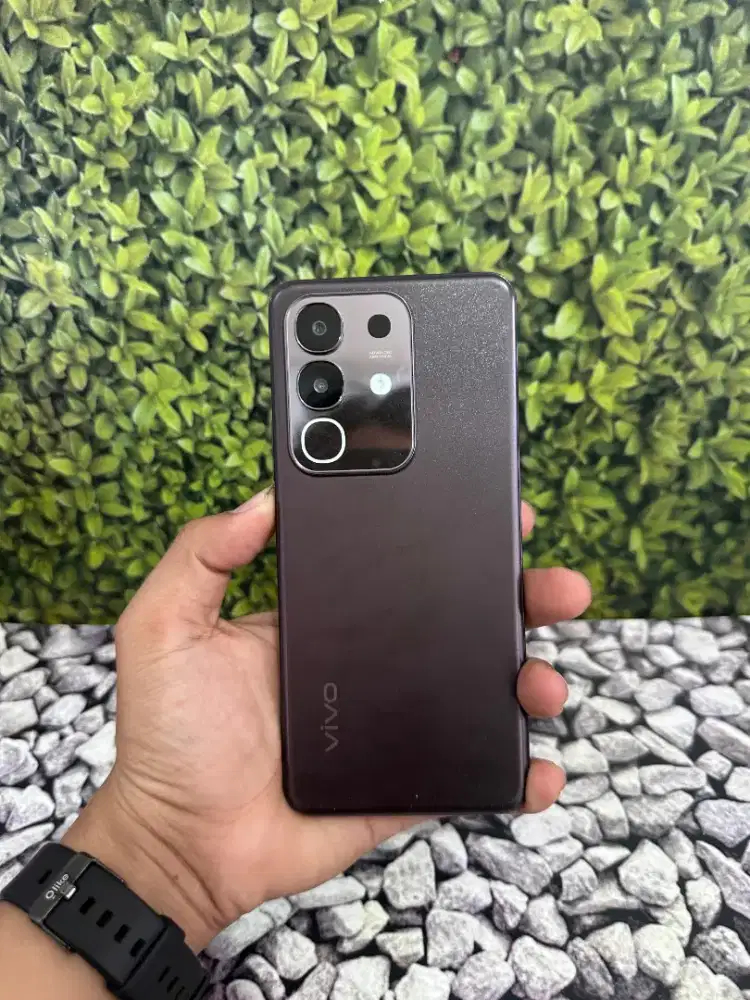 Vivo Y29 Bekas Baik