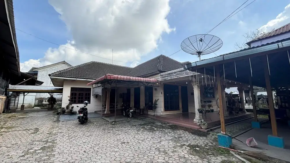 Rumah dan Tempat Usaha