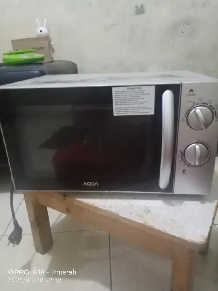 Microwave mrek  akua bekas normal