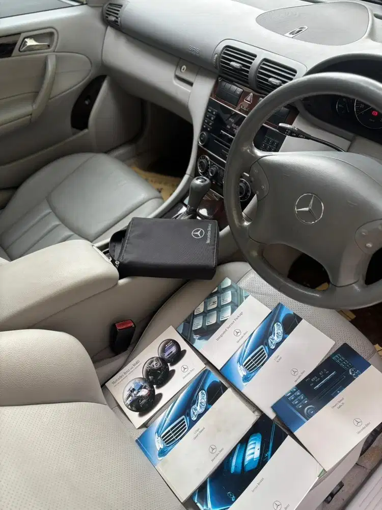 Mercedes-Benz C230 2006 Bensin