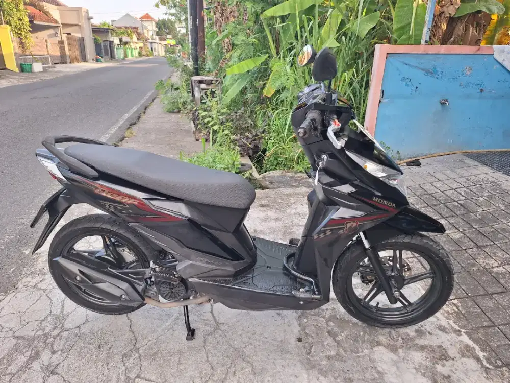 Beat 2019 low km bisa cash/kredit syariah angsuran TERMURAH