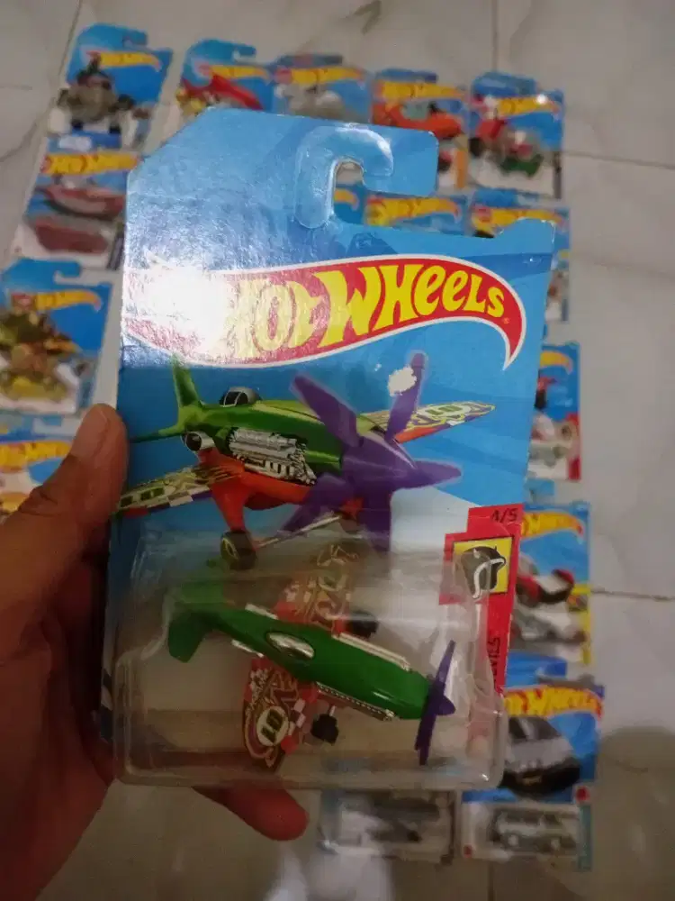 Hotwheels like new, koleksi pribadi, jual per paket