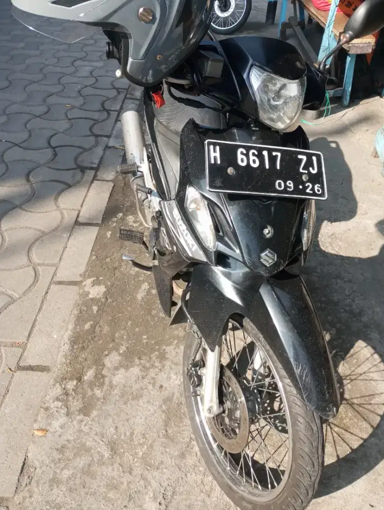 Di jual Suzuki Titan