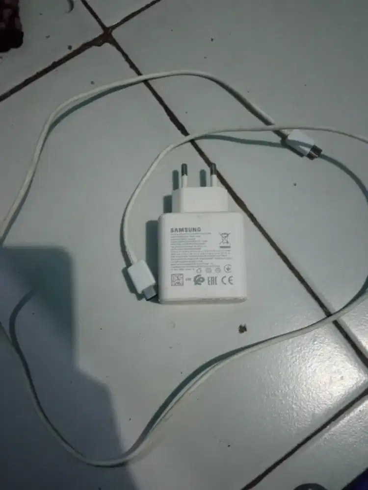 Charger ori bawaan samsung
