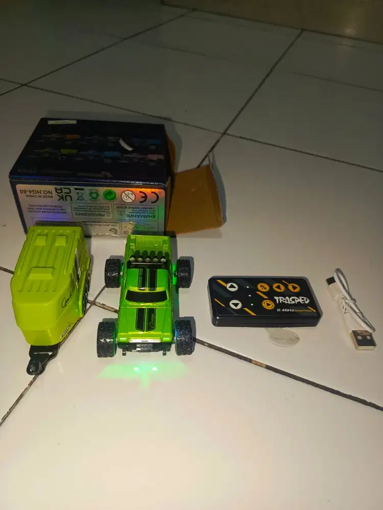 POKO 1/64 RC MONSTER TRUCK METAL OFF ROAD STOMPER WOTH TRAILER 2.4GHz