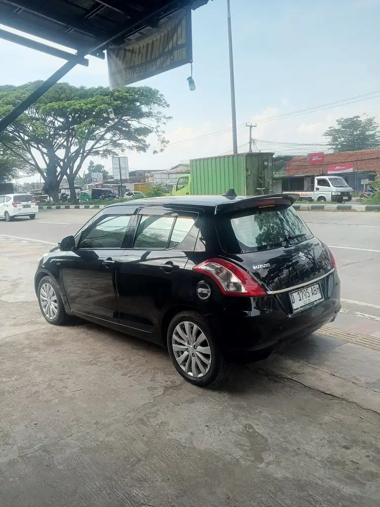 Suzuki Swift 2013 Bensin